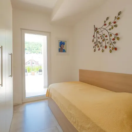 Opatija Mia アパート Donji Rukavac