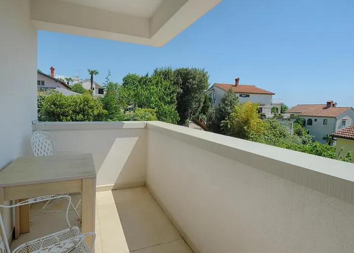 Apartment Opatija Mia *